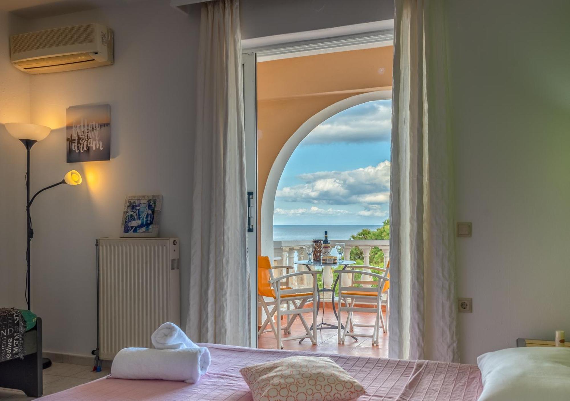 Seafront Spirit Apartments Zakintos Oda fotoğraf