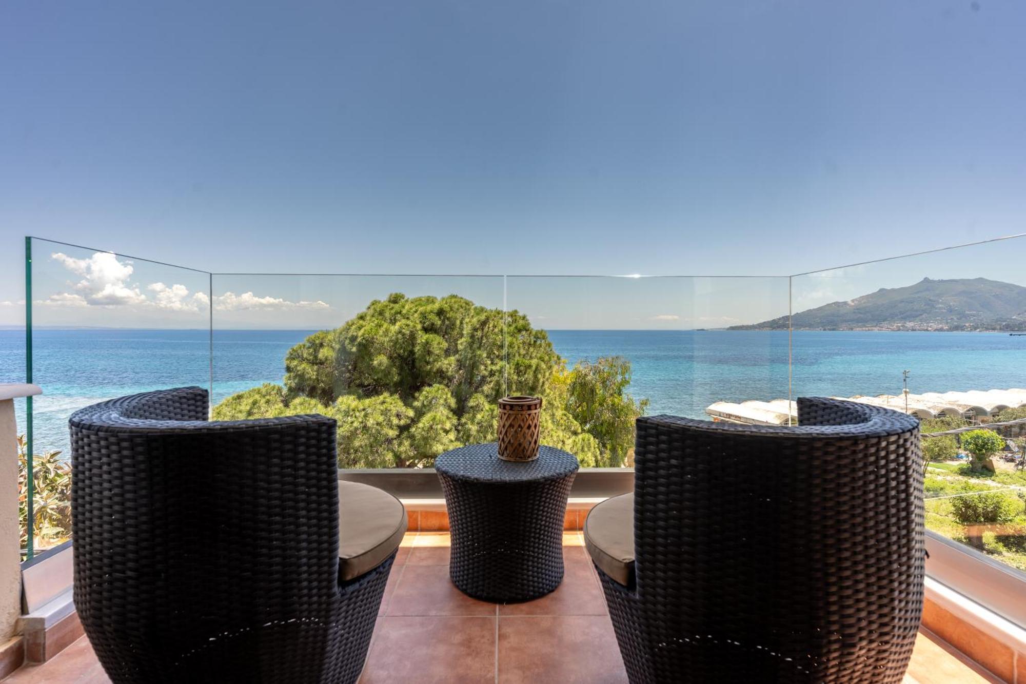 Seafront Spirit Apartments Zakintos Dış mekan fotoğraf