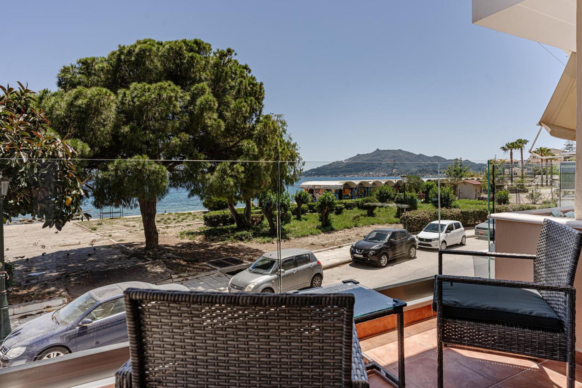 Seafront Spirit Apartments Zakintos Oda fotoğraf